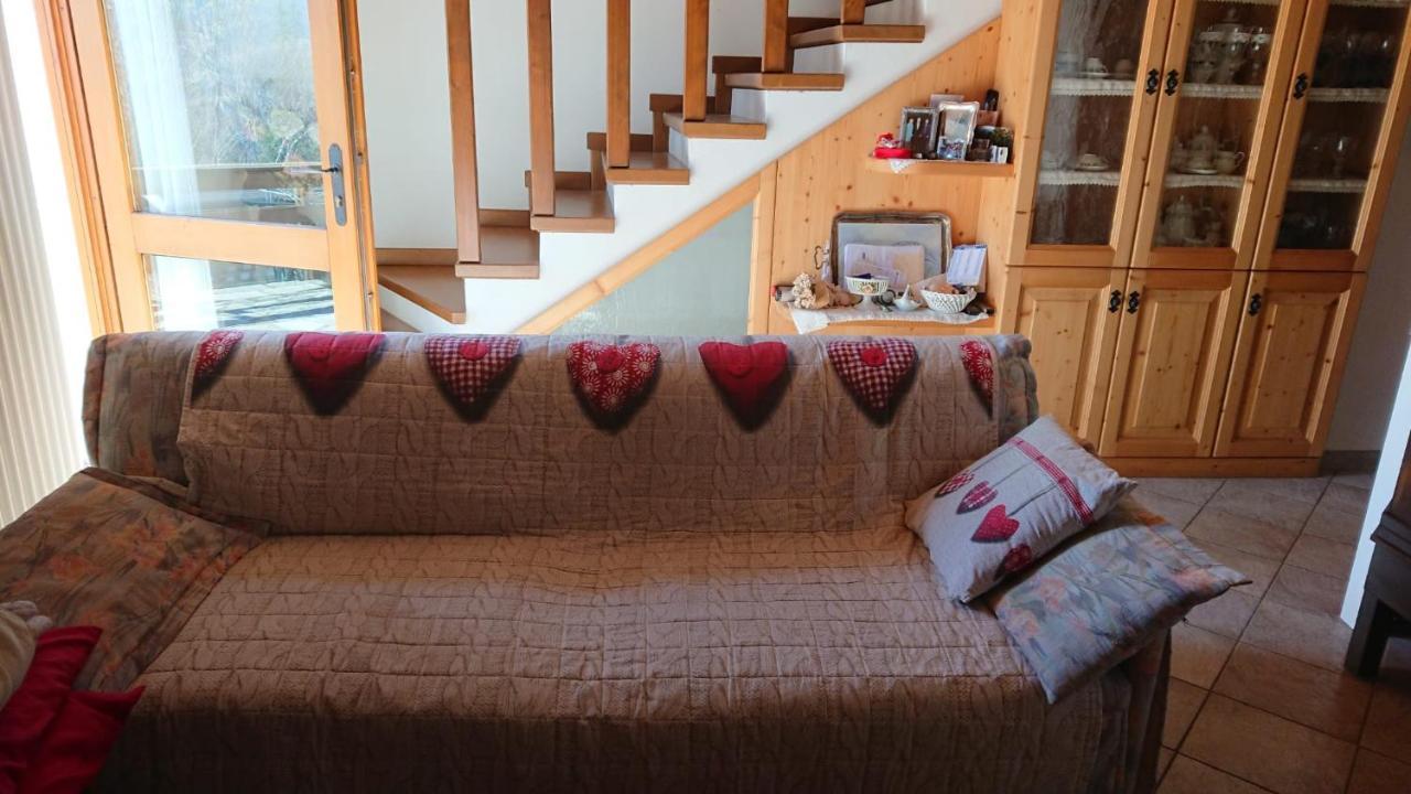 Вилла Casa Delle Rose Тельо Экстерьер фото