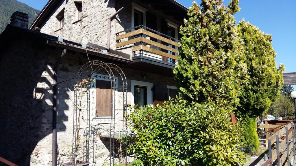 Вилла Casa Delle Rose Тельо Экстерьер фото