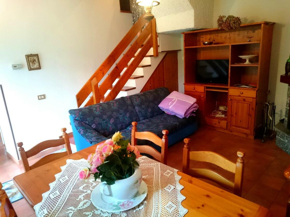 Вилла Casa Delle Rose Тельо Экстерьер фото